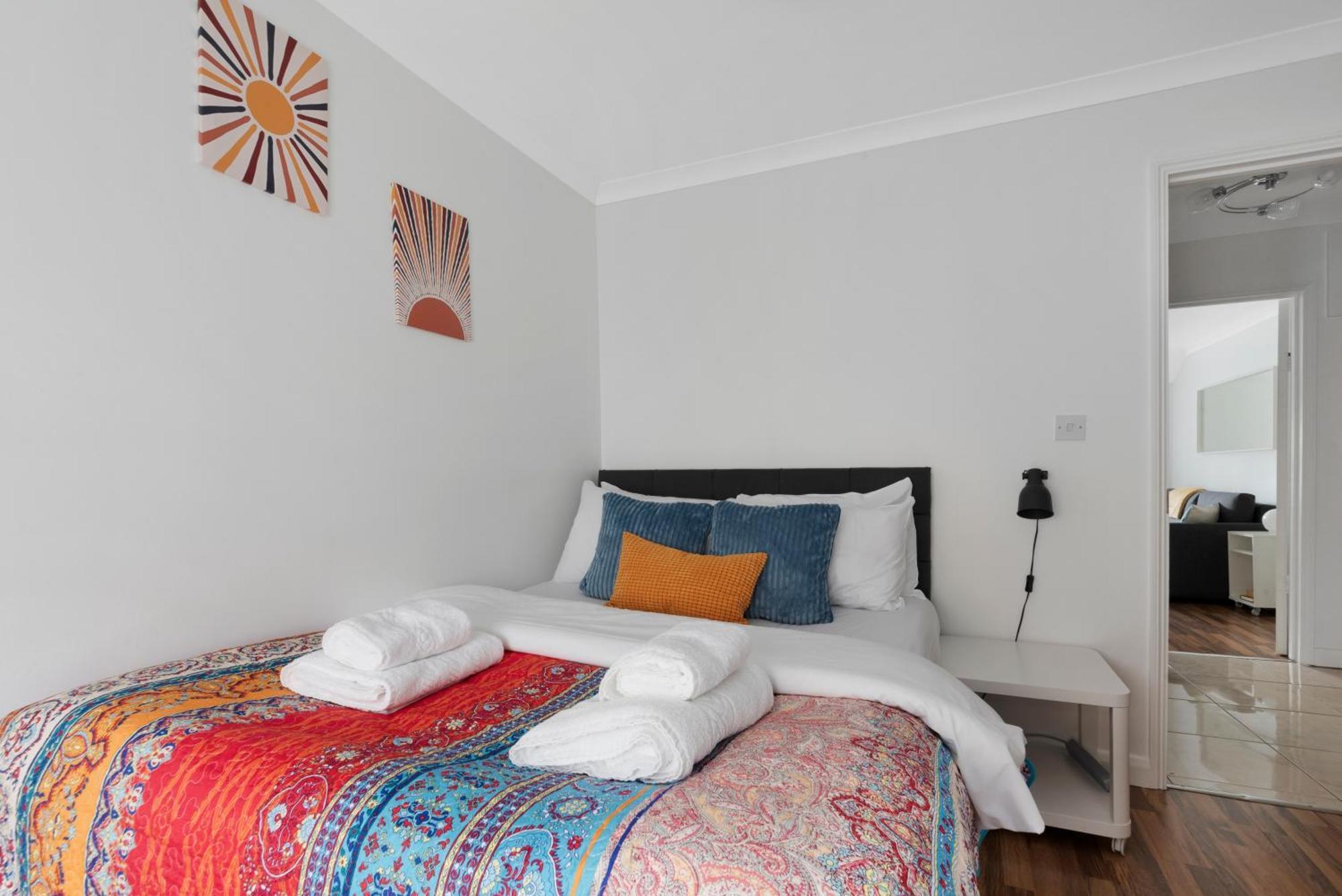 Old Street By Morethanstays Apartament