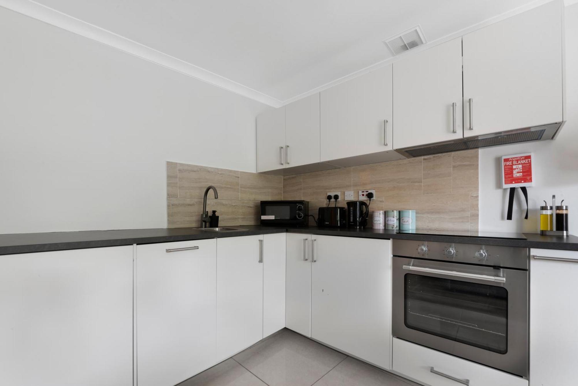 Old Street By Morethanstays Apartament