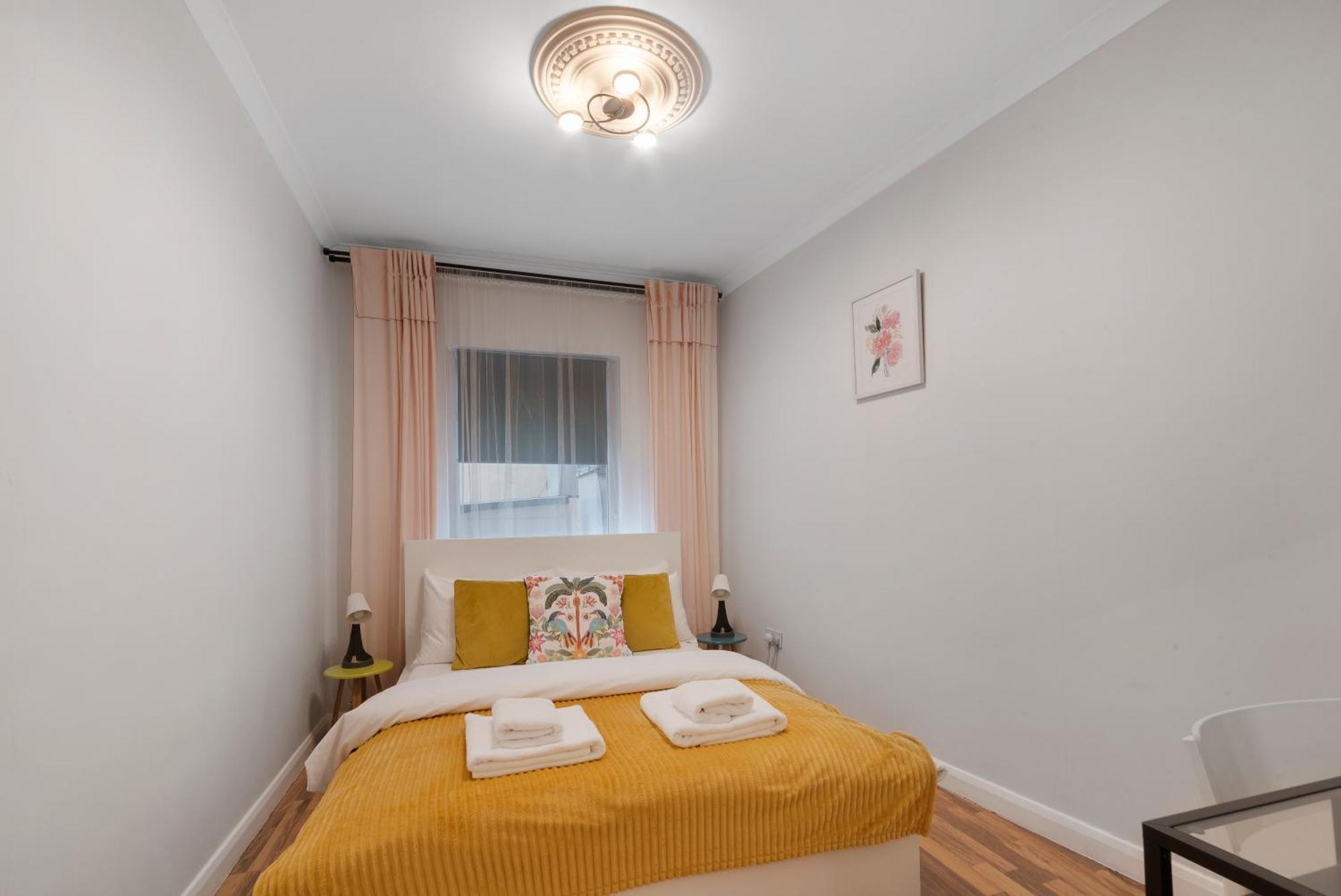 Apartament Old Street By Morethanstays *
